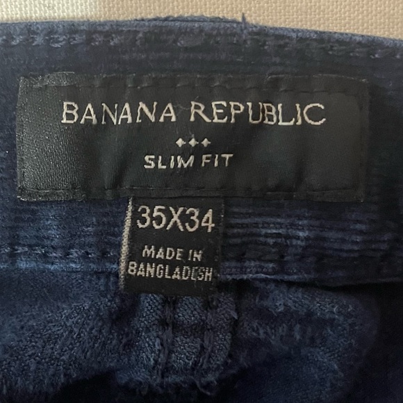 Banana Republic Men’s Slim Fit Corduroy Jeans - Picture 8 of 8